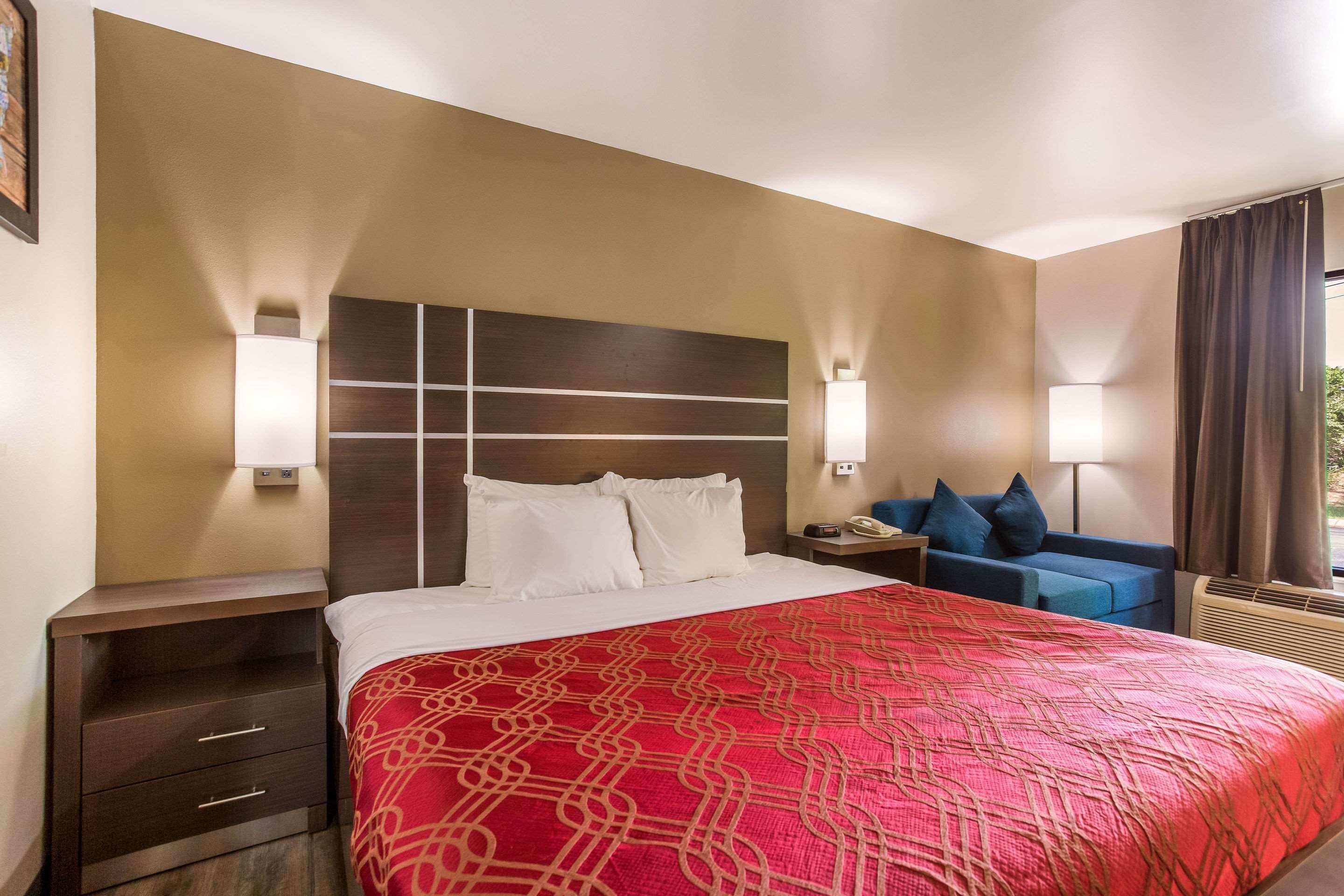 Econo Lodge Inn & Suites מורפריסבורו מראה חיצוני תמונה