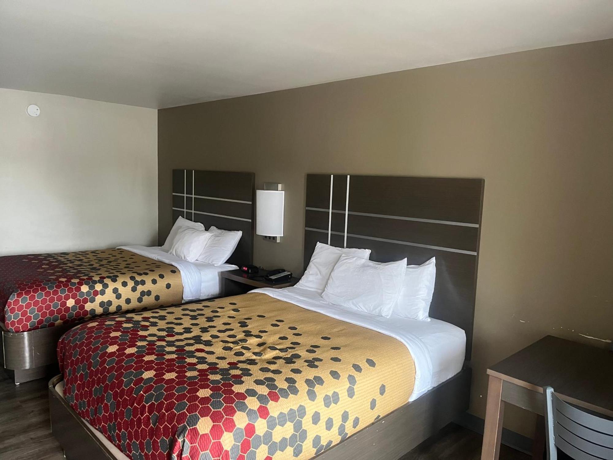 Econo Lodge Inn & Suites מורפריסבורו מראה חיצוני תמונה