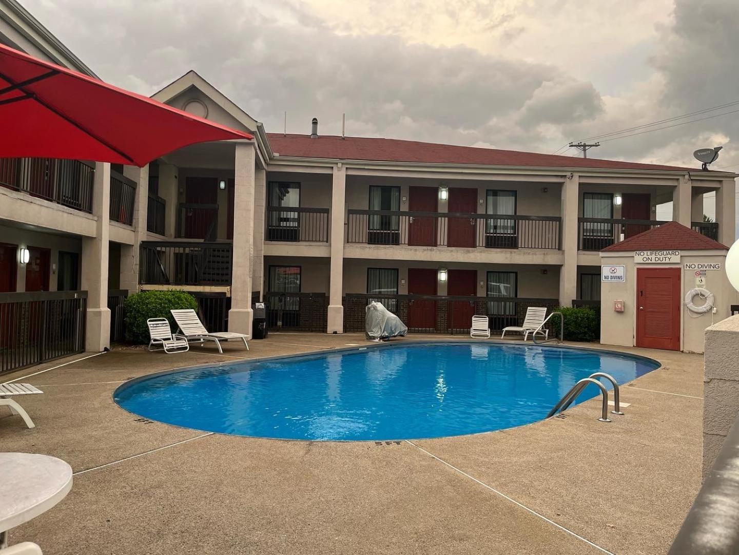 Econo Lodge Inn & Suites מורפריסבורו מראה חיצוני תמונה